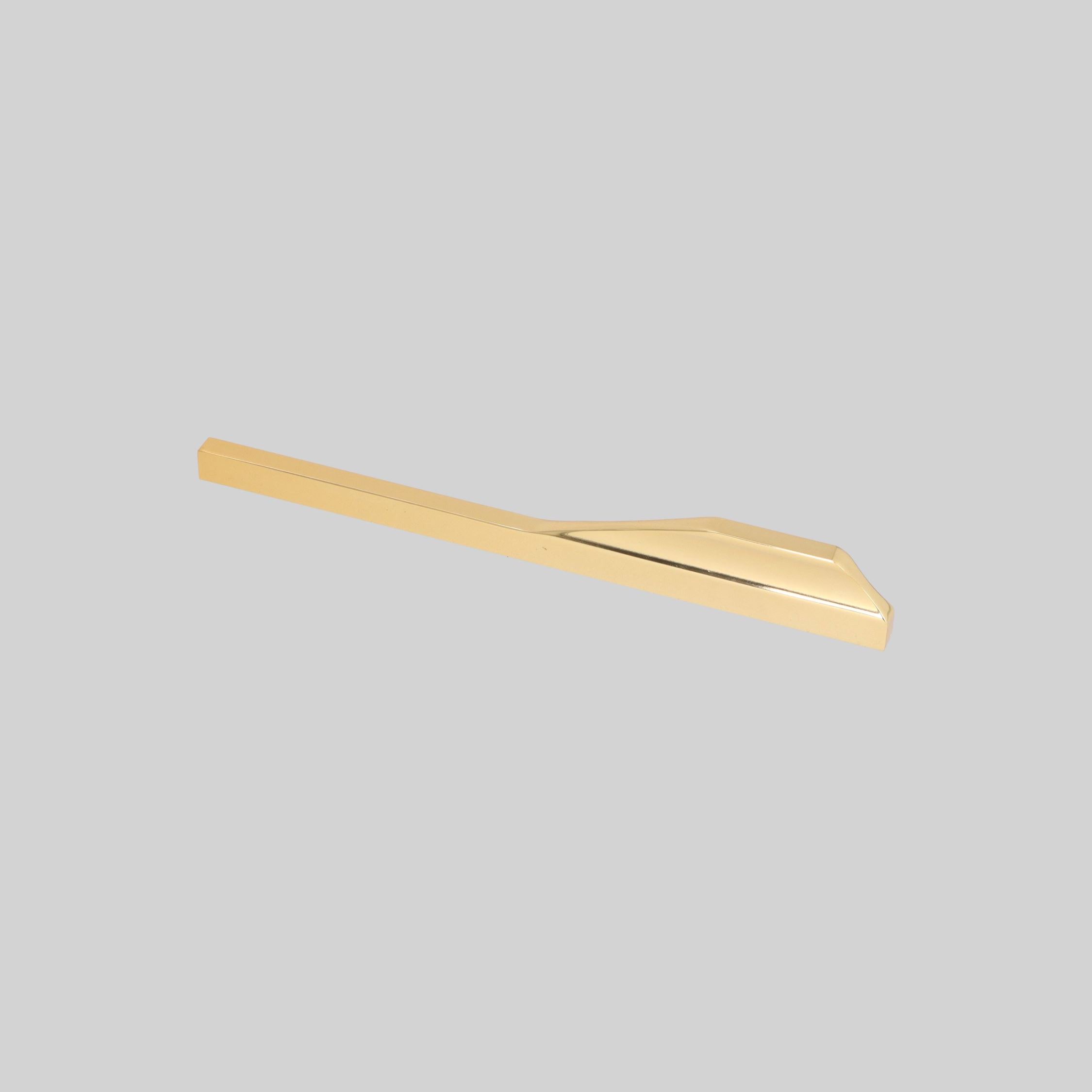 სახელური 1250 City 160-200mm ოქროსფერი Emaks