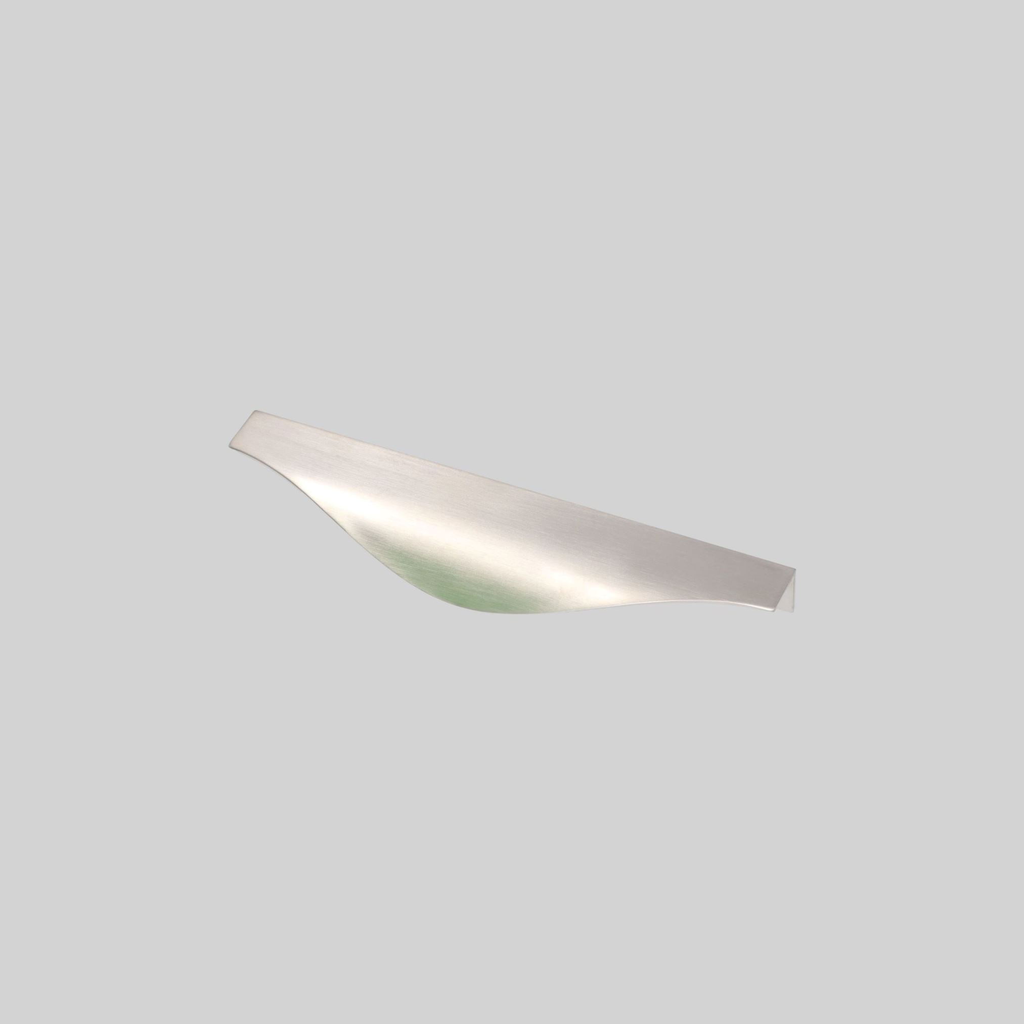 სახელური 3240 Torino 160/200mm ინოქსი Emaks