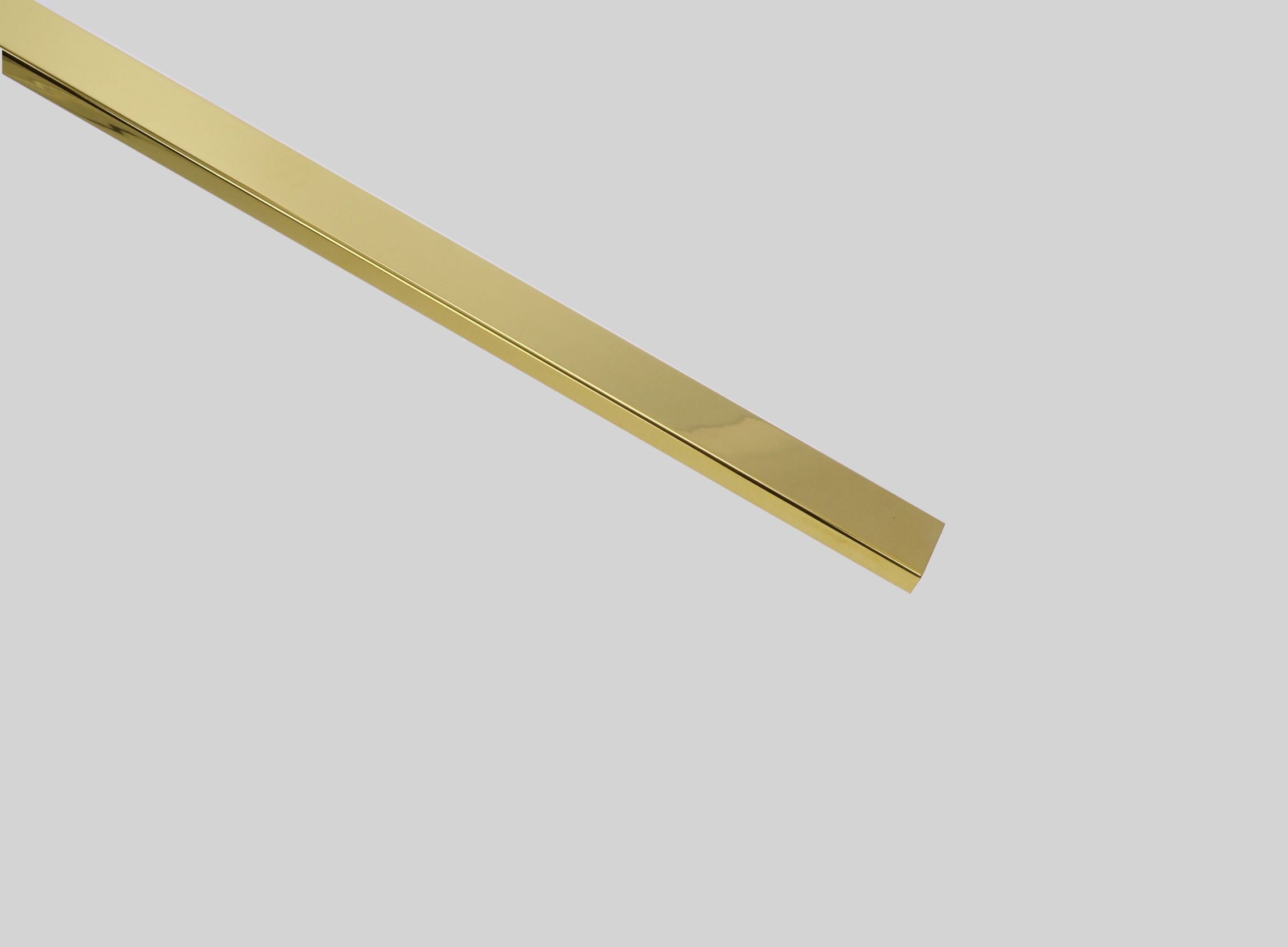 ABML-1265-1030-304-2M-GL მილი ოთხკუთხედი SS304 10x30mm T-1.2mm L-2m. PG-ოქროსფერი TM-H1265