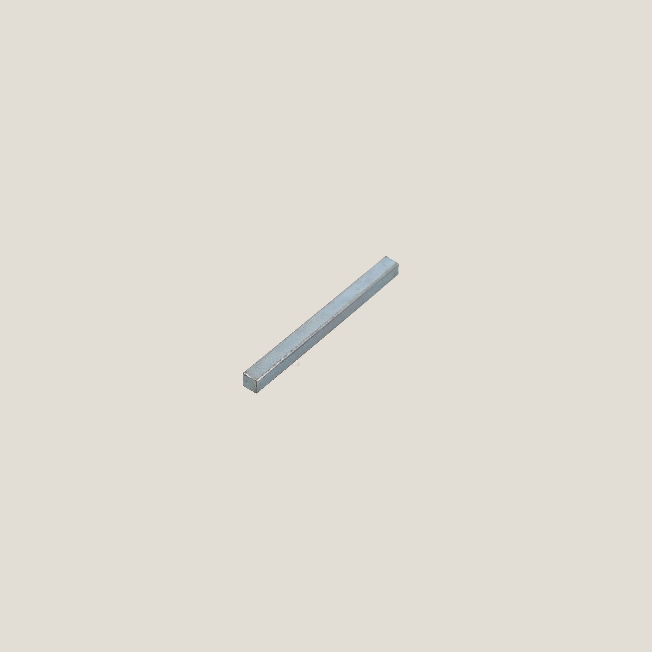 ოთახის კარის სახელურის შიდა ნაწილი 6x6x70mm