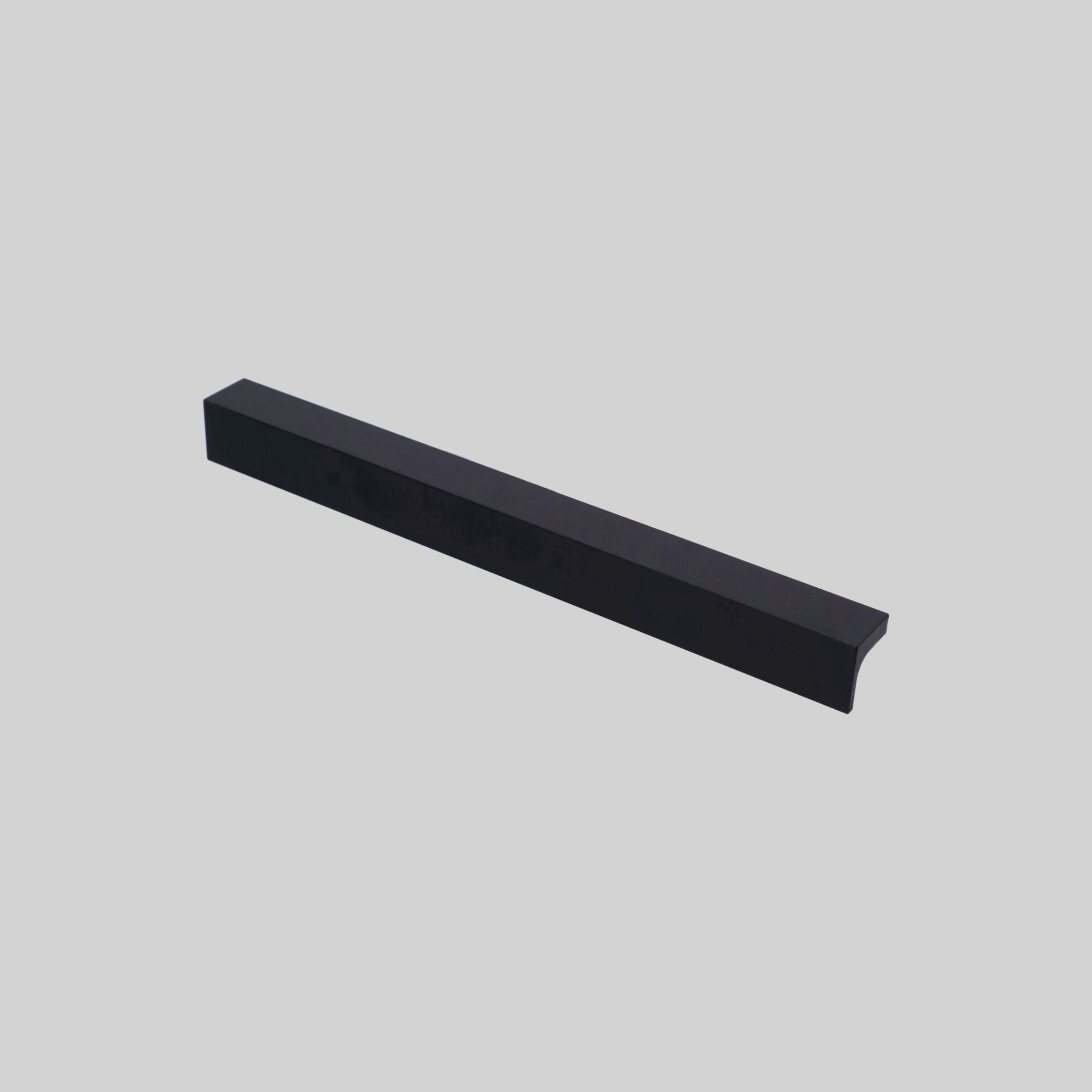 ავეჯის სახელური KALIN KUMRU 224mm შავი ERAKS