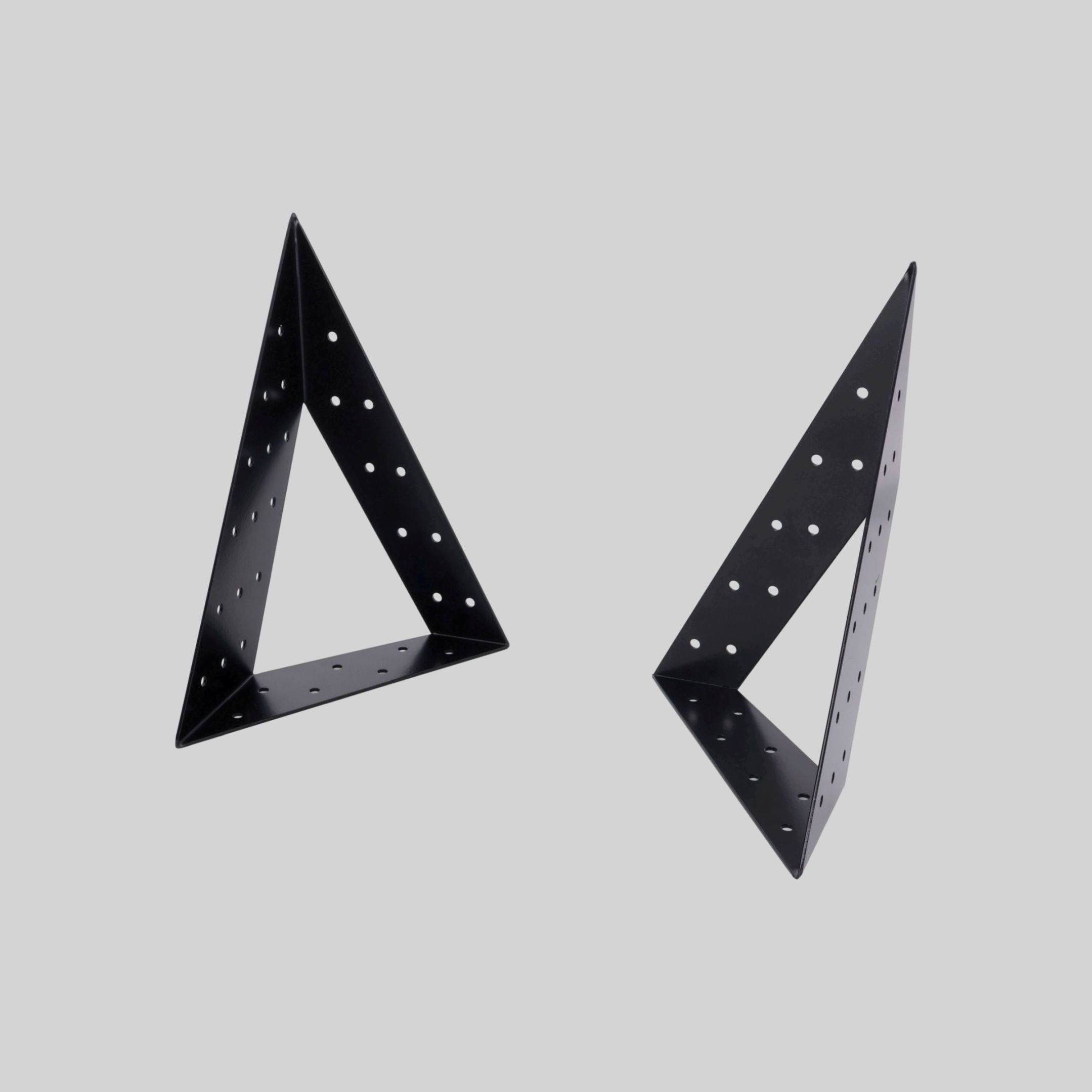 თაროს სამაგრი შავი 160*120*230*1.8mm 072 CN