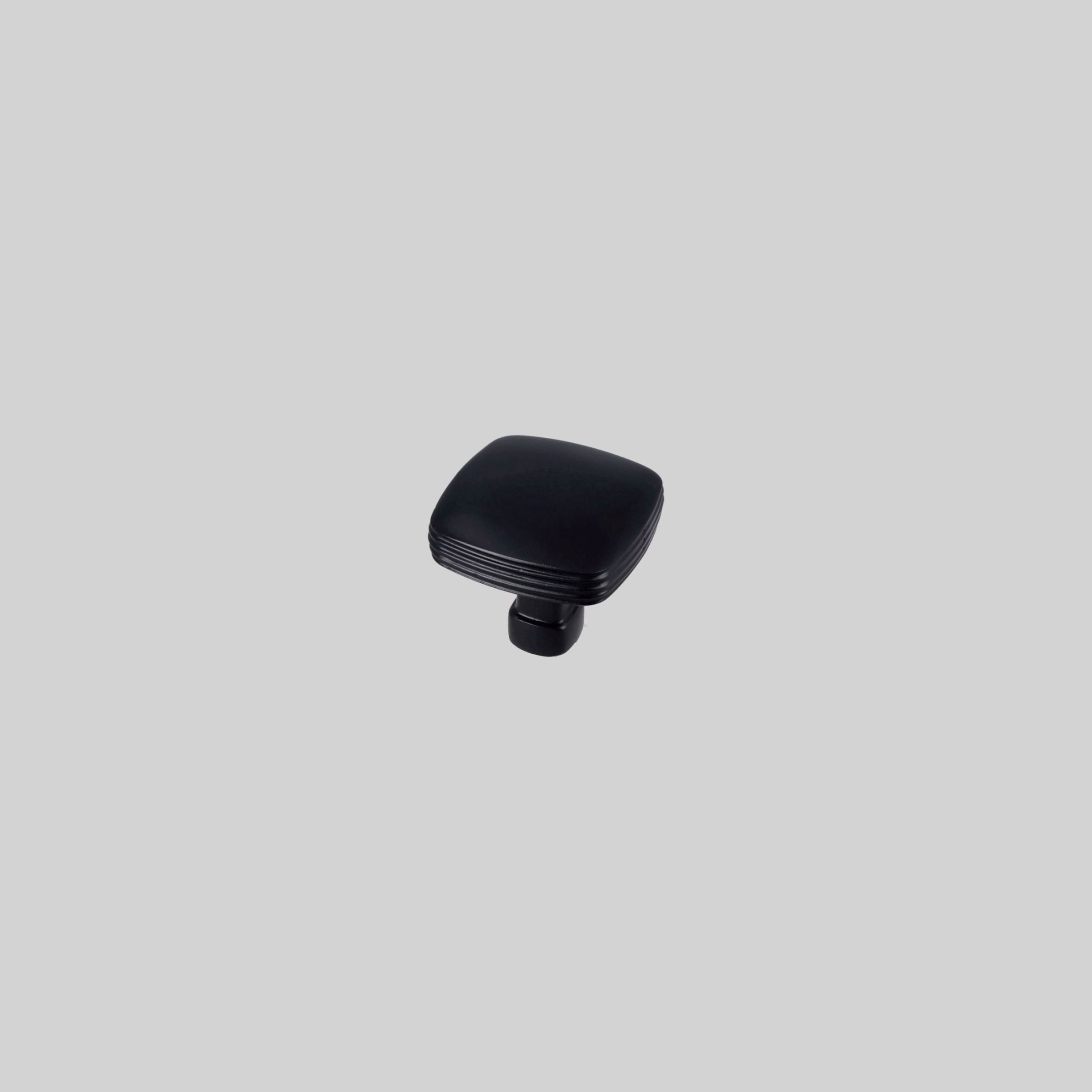 12-0-BRUSHED MAT BLACK ლითონის სახელური სოკოსებრი. დაკაწრული მქრქალი შავი HS/UM-K