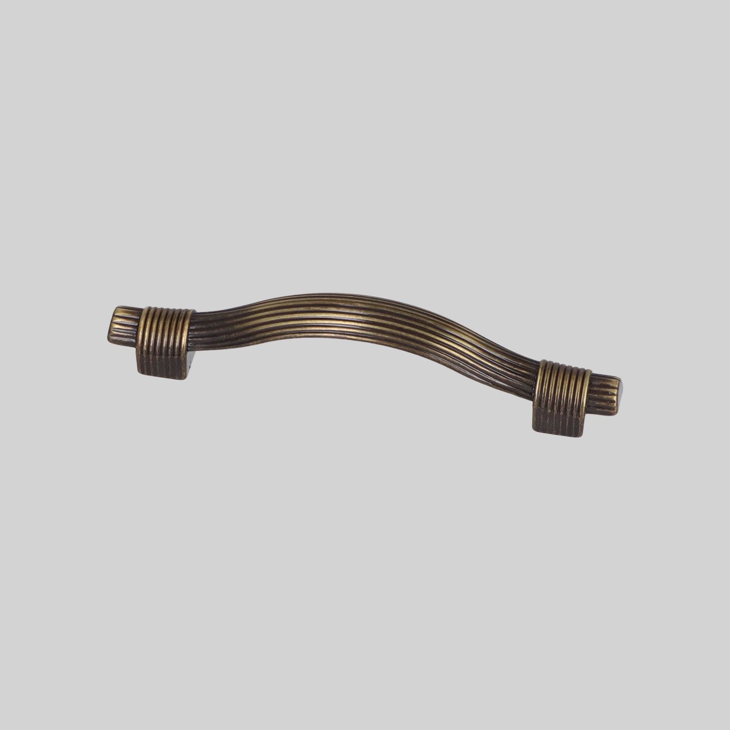 ლითონის სახელური 128MM A.SARI