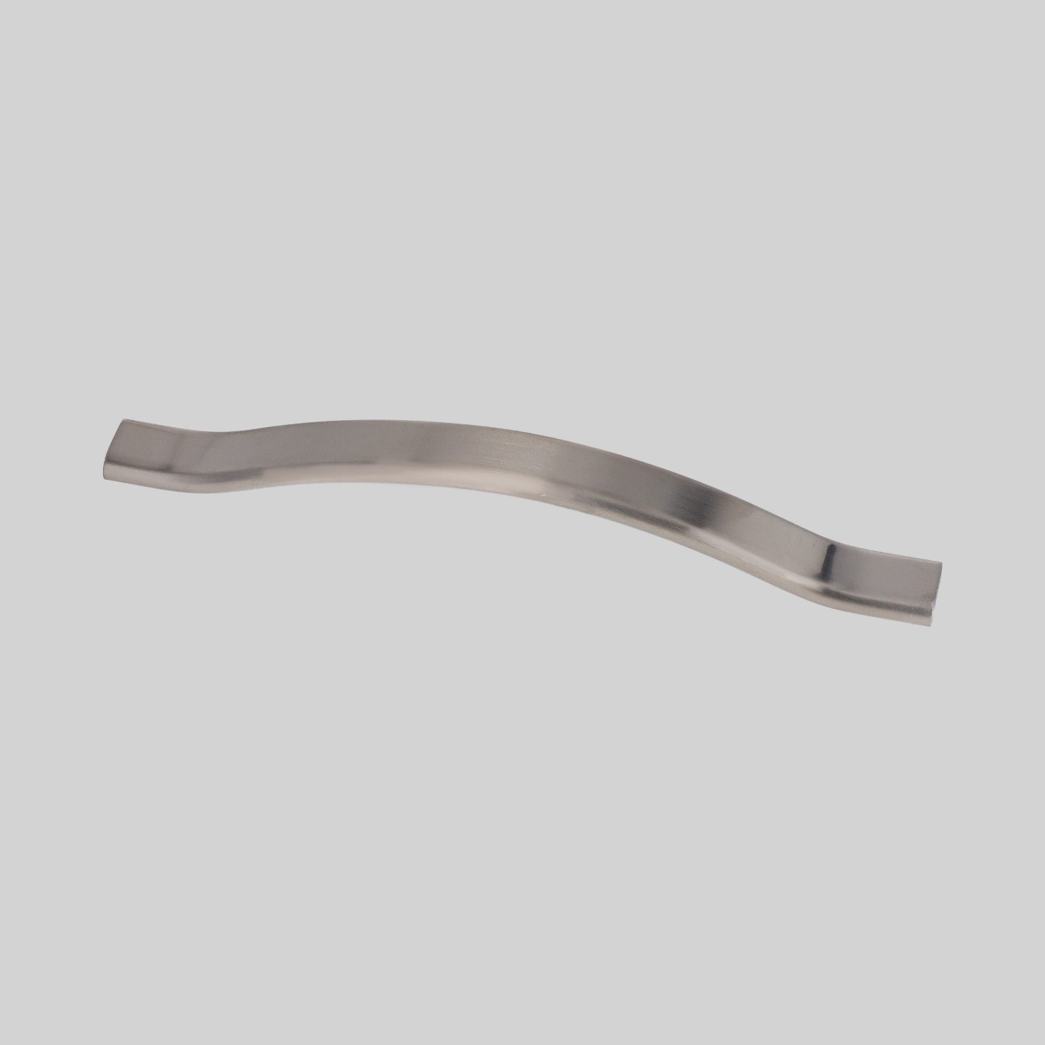 ლითონის სახელური 192MM INOX